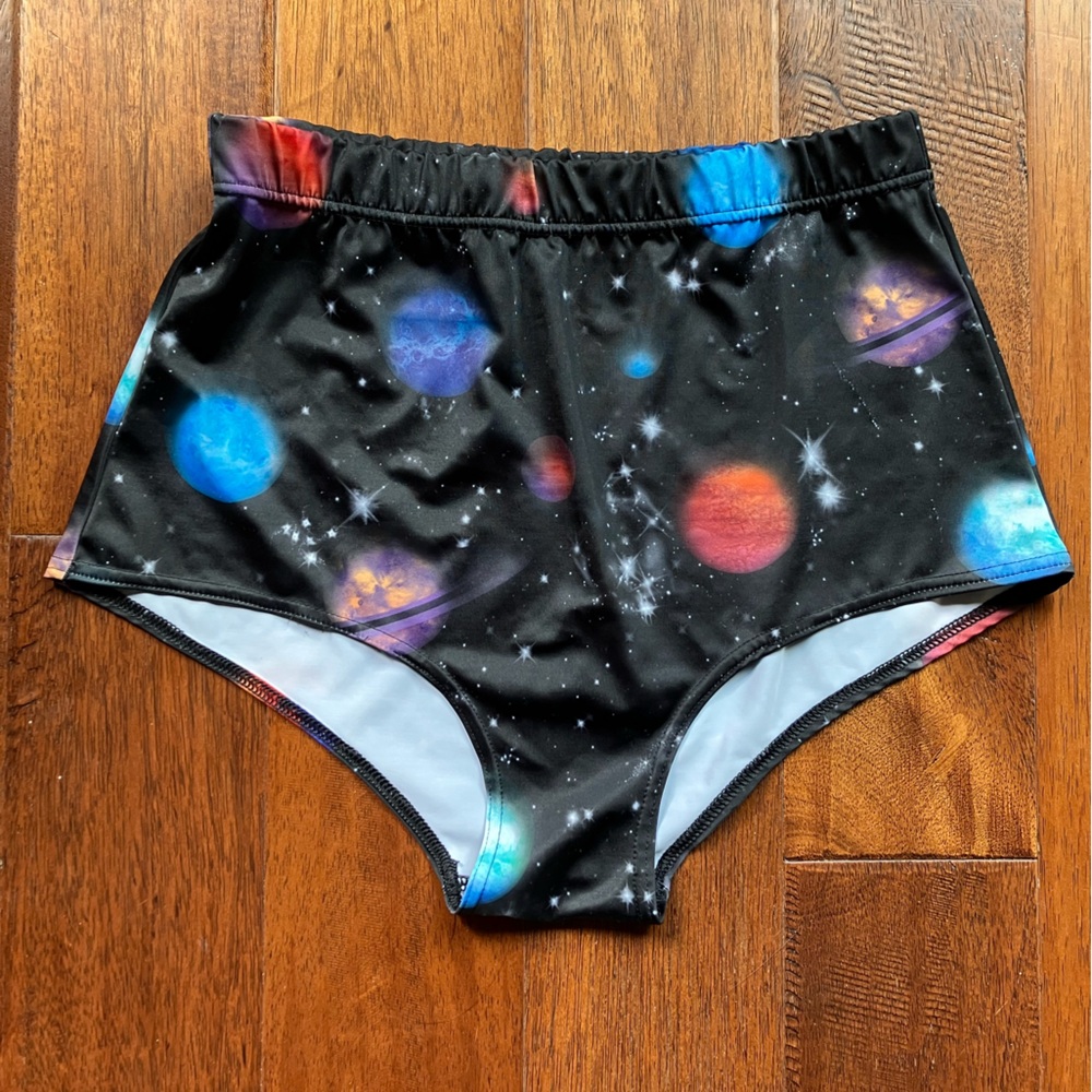 Devil Walking Lost Planets High Waisted Booty Shorts size XL